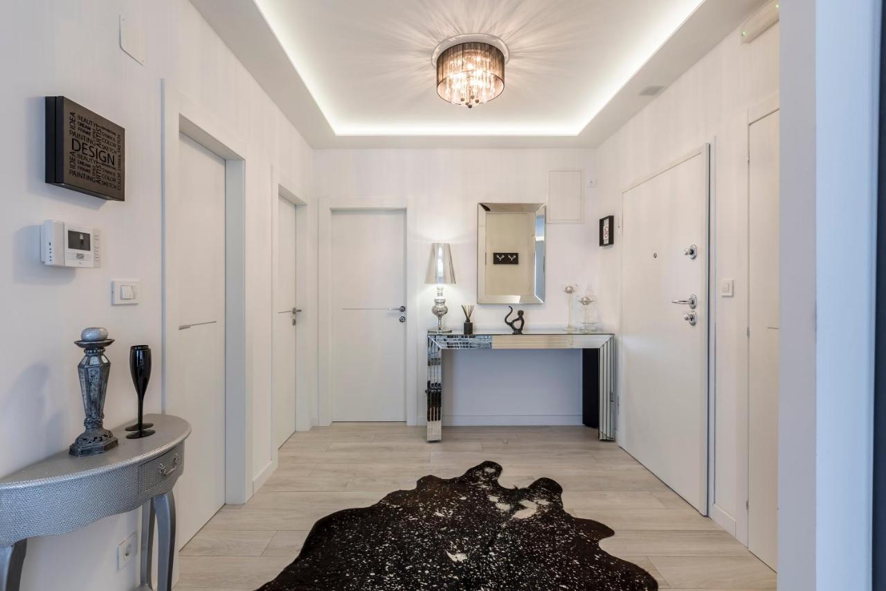 פודסטראנה Villa D&D Excelsior מראה חיצוני תמונה